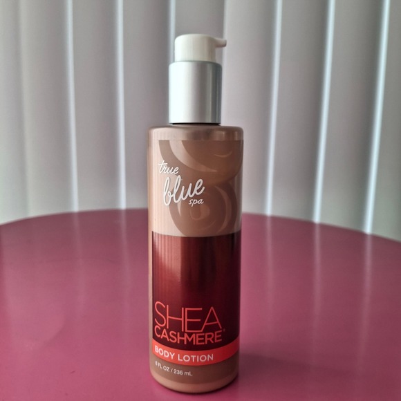 Bath & Body Works TRUE BLUE SPA SHEA CASHMERE Body Lotion 8 oz Pump Discontinued